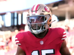 Eleito o melhor agente livre WR disponível após o Draft da NFL