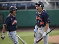 Do 17º lugar até a final estadual: Eastside Catholic vence Decatur nas semifinais 3A