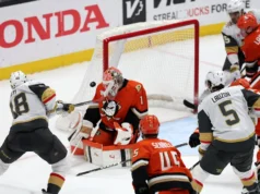 Os Ducks trazem o ímpeto para desafiar os Golden Knights testados nos playoffs