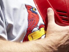 Campeão dos Cardinals World Series, novato sensação com carreira interrompida, morre