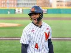 O esforço de toda a equipe de beisebol de Maryland derrotou Penn State, 12-2, em uma derrota de 7 entradas