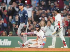 Os Red Sox precisam seguir em frente com Trevor Story