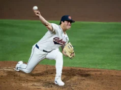 D1 Baseball examina o arremesso de Auburn antes do Auburn Regional