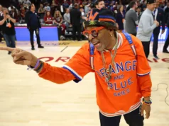 Fãs dos Knicks e celebridades tomam conta da arena de Cleveland e das ruas de Nova York para comemorar a viagem às finais da NBA; Peso do prefeito Mamdani