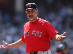Alex Cora não é inocente no incêndio na lixeira do Red Sox