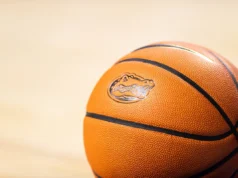 Florida Basketball contratou o atacante esloveno Domen Petrovic