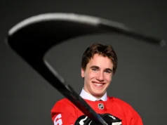 O Detroit Red Wings poderia acelerar JP Hurlburt. aqui está o porquê