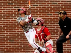 Conclusões da varredura superregional do beisebol do Alabama contra St.