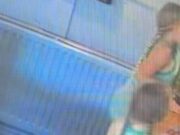 Um pub de uma vila divulgou CCTV depois que seu animal de estimação TURTLE Squirt foi ‘roubado do tanque por duas meninas’