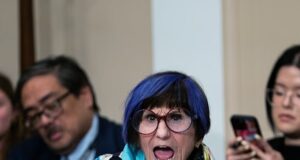 Chefe da pátria de Trump insultado por republicano durante confronto explosivo com democrata: ‘Você não vai apontar o dedo para mim!’