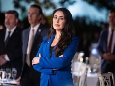 À medida que os insultos pessoais voam, as lutas internas republicanas irrompem numa guerra total – e todas as prioridades de Trump são interrompidas bruscamente.