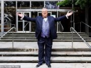O ex-apresentador da RTÉ, Joe Duffy, acredita que os policiais deveriam ter permissão para apreender os telefones celulares de suspeitos de crimes sem um mandado de busca… Isso segue uma medida subjetiva