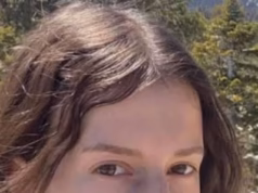 Uma busca desesperada começou por uma turista de 26 anos, vista pela última vez em uma remota cidade montanhosa de Nevada.