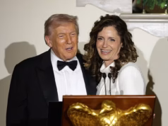 O republicano ‘Rino’ apoiado por Trump vence o segundo turno primário em um grande movimento para substituir o senador