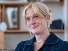 Stephen Daisley: Revolucionário? Não, Lara Bird parece uma adolescente temperamental que precisa trazer o dub…