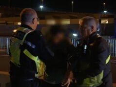 No momento em que o migrante foi apanhado a saltar de um camião no Porto de Dover a tentar sair do Reino Unido, implorou à polícia: ‘Só quero voltar para França!’