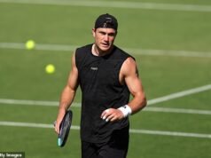 Jack Draper desiste de Wimbledon: Brit espera retirar-se dramaticamente do SW19 Grand Slam com ‘lesão no braço’ horas depois de Emma Radukanu desistir – e mais cinco britânicos perderem no Dia 1