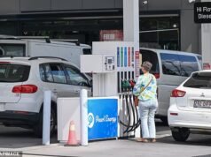 Motoristas australianos alertados para abastecerem agora, pois os preços devem subir: o que você precisa saber.