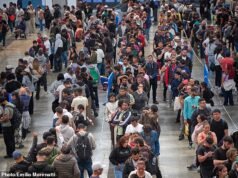 A Espanha registou 1,3 milhões de pedidos de migrantes indocumentados – mais do dobro do número esperado – depois de o primeiro-ministro socialista ter aberto a porta ao maior esquema deste tipo na história europeia.