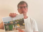 Pessoas foram multadas em £ 1.000 por deixarem caixas de papelão próximas a lixeiras de reciclagem transbordando