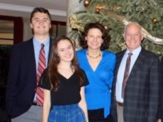 Os pais de Charlie Kirk e a viúva Erica enfrentarão o suspeito de assassinato Tyler Robinson na próxima semana, quando comparecerem à audiência original do julgamento do assassinato.