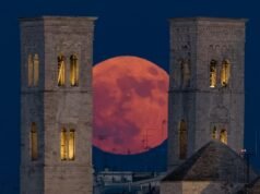 Na foto: ‘Strawberry Moon’ ilumina céus noturnos em todo o mundo