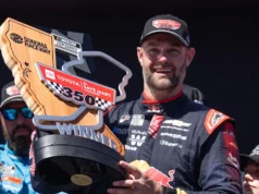 Shane Van Gisbergen é o principal vencedor ativo da NASCAR em pistas de estrada e rua com uma vitória em Sonoma.