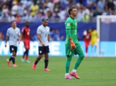 Bielsa revelou que Muslera foi convidado para substituir em sua quarta Copa do Mundo, após um erro na derrota do Uruguai por 1 a 0 para a Espanha.