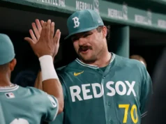O canhoto do Red Sox, Peyton Tolle, não estava se sentindo bem e então saiu e fez os Yankees parecerem fracos.