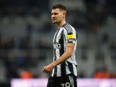 Relatório: Arsenal rejeita oferta de £ 55 milhões por estrela da Premier League