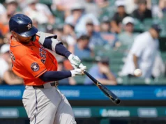 A explosão de 3 corridas de Walker dá aos Astros sobre os Tigers 7-5/10