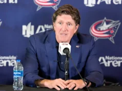 Os Edmonton Oilers podem contratar o ex-técnico do Columbus Blue Jackets, Mike Babcock
