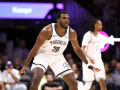 Relatório: Nets adiam o prazo de opção da equipe de Deron Sharp