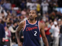 Kawhi Leonard em negociações comerciais com Clippers, Mavericks supostamente interessado em Raptors