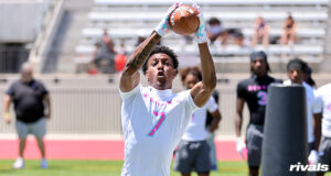 WR Cam Wade de 4 estrelas se compromete com Virginia Tech
