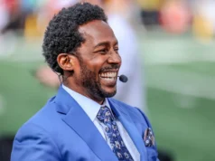 Desmond Howard está no topo da lista dos jogadores de futebol universitário da década de 1990