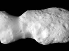 Lucy, da NASA, encontra um asteróide instável em forma de amendoim com vestígios de água antiga