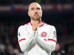 Christian Eriksen desmaiou novamente no amistoso da Dinamarca e a partida foi abandonada