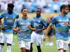 Lenda do Man United chama estrela do Real Madrid para Old Trafford