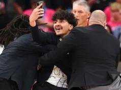 O jogo 1 das finais da NBA paralisou os fãs na quadra