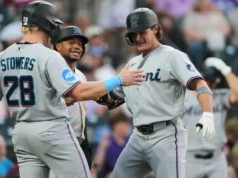 Conine acerta um home run de 3 corridas, Alcantara melhora para 6-0 em junho, enquanto Marlins vence Rockies por 10-7