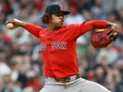 ‘Eu derramei algumas lágrimas’: o arremessador do Red Sox, Brian Bello, se junta à AAA Worcester
