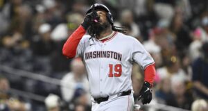 O Twins DFA solicitou US$ 7 milhões para o veterano DH, apesar de nenhuma substituição óbvia