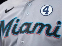 Marlins encontra ‘cachorro triste’ viral que não ganhou cachorro-quente e recompensará menino muito bom com ‘dia dos sonhos’ no estádio