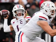 Classificações QB do futebol universitário 27 lideradas por Dante Moore e Julian Sain