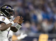O próximo marco de Lamar Jackson irá reescrever o livro dos recordes dos Ravens