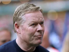 Koeman renunciou, enquanto a Holanda reclamava de abusos racistas