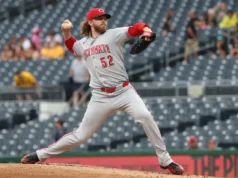 A resposta de Pierce Johnson ao NSFW Reds-Pirates HR recebe tratamento jumbo