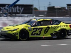Bubba Wallace naufragou durante a qualificação da NASCAR em Sonoma em 2026