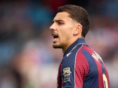 Parkinson Moreno se recusa a confirmar ligação com Wrexham